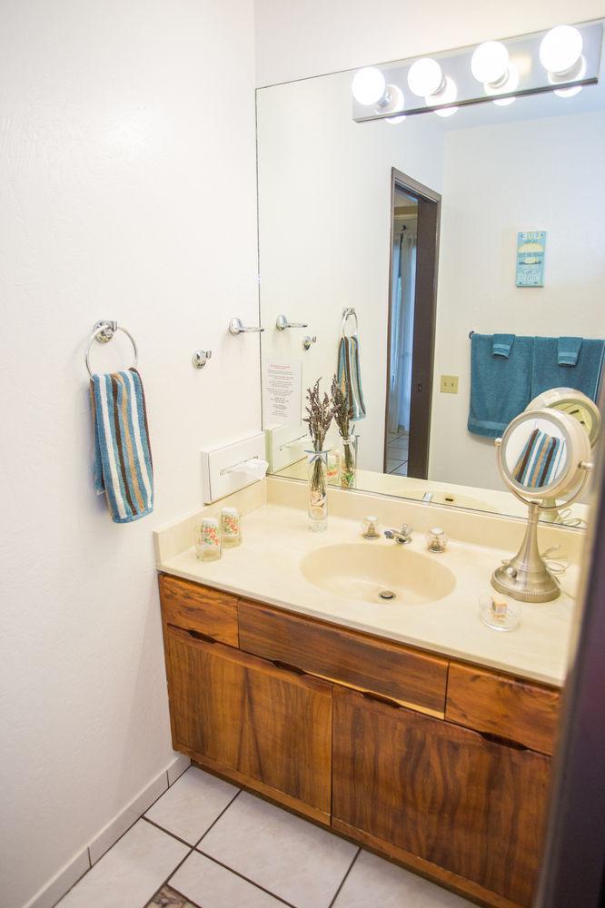 House Of Fountains Bed & Breakfast Lahaina Bagian luar foto