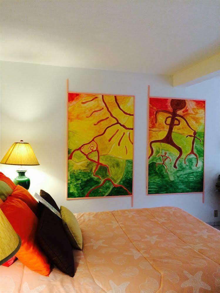 House Of Fountains Bed & Breakfast Lahaina Bagian luar foto