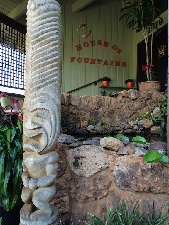House Of Fountains Bed & Breakfast Lahaina Bagian luar foto